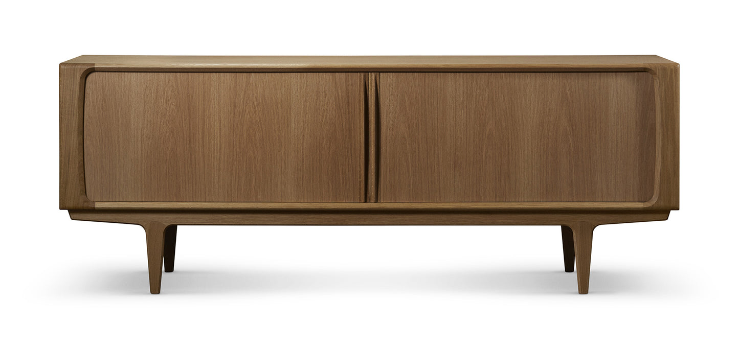 Sideboard no. 142