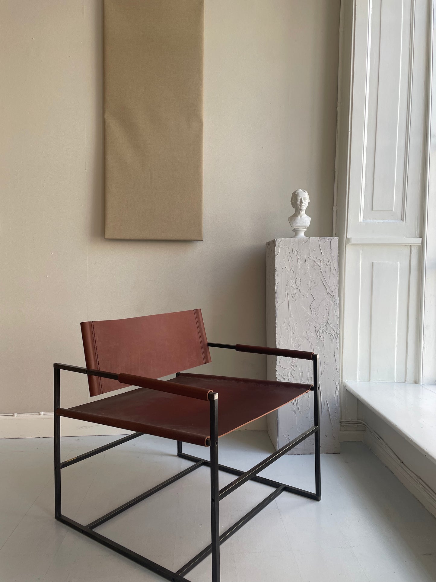 STEELFRAME ARMCHAIR_01