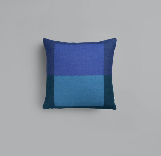 Syndin PILLOW l Rorøs Tweed